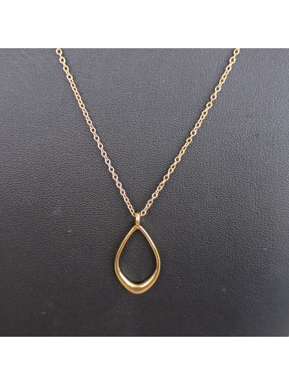 Loft Gold Tear Drop Pendant Necklace Adjustable Chain Everyday Jewelry